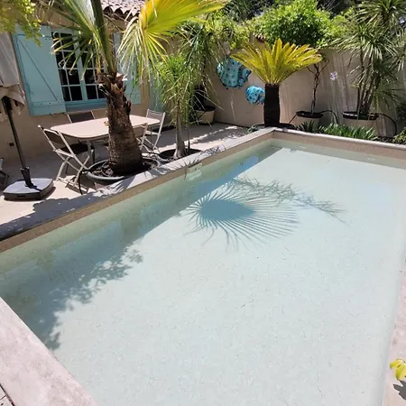 Apartmán Larimar Etablissement- 200 M De La